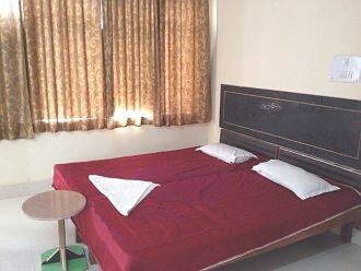 Anjana Hotel, Mahagama 2